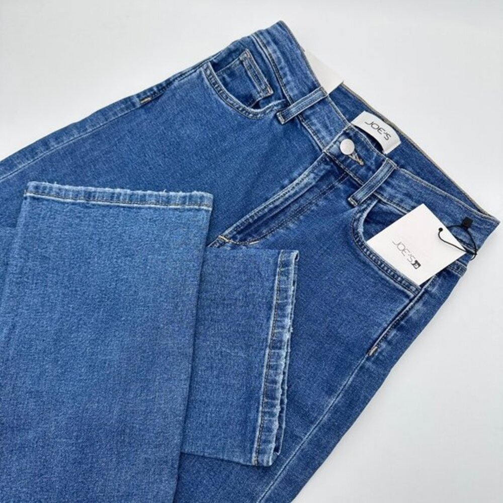 Joe's Jeans Women's The Callie Cropped Bootcut Jean, Size 26, Literally Wash